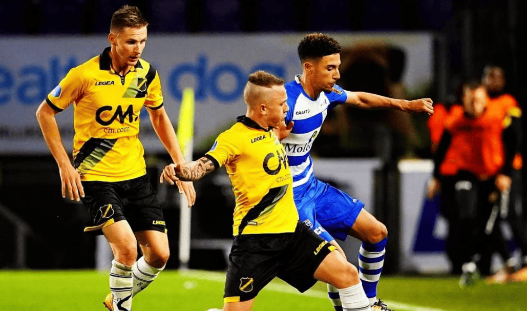 队进攻的重 队进攻的重